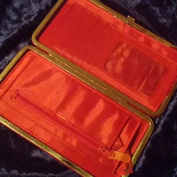 Wallet - Picture 2 of 2